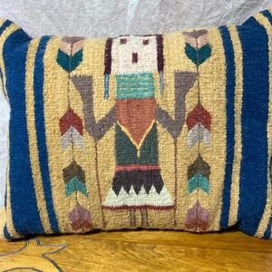 Pillow 18” x 14” very primitive design.